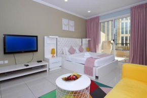 Large Studio in Spring Tower, DSO